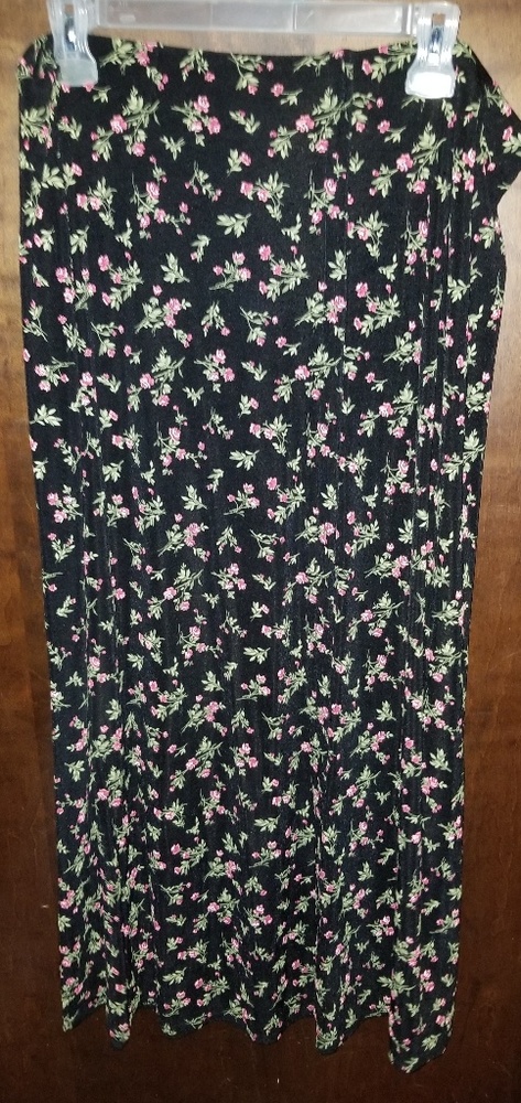 Womens floral skirt